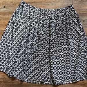 LOFT 4P Skirt Black/White Print
